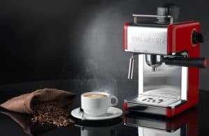 Cafetera expreso roja