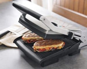 máquina de paninis abierta
