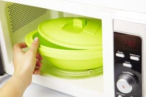 cocinar con papillote en el microondas