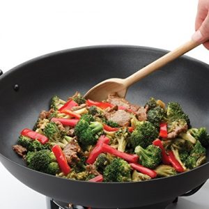 saltear en un wok eléctrico