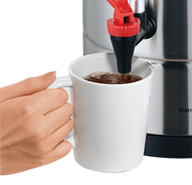 servir café de un percolador